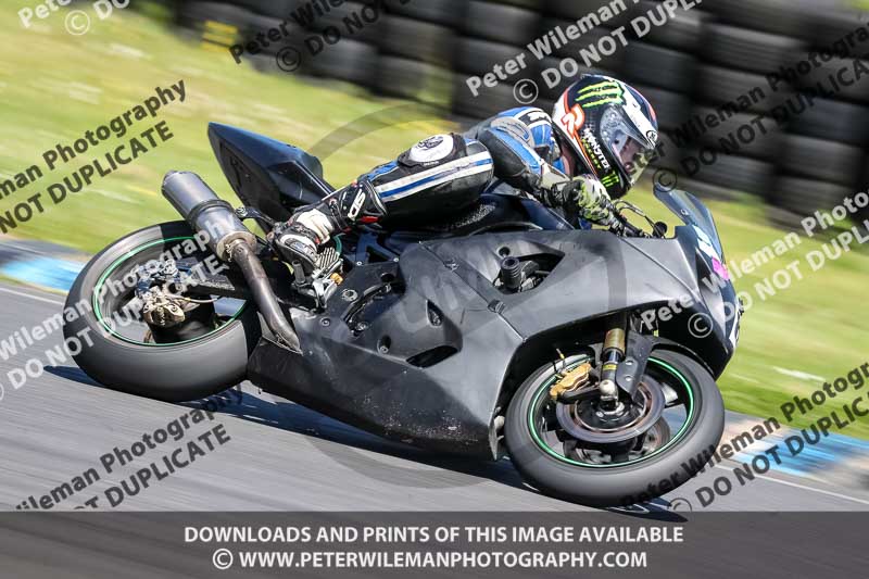 enduro digital images;event digital images;eventdigitalimages;lydden hill;lydden no limits trackday;lydden photographs;lydden trackday photographs;no limits trackdays;peter wileman photography;racing digital images;trackday digital images;trackday photos